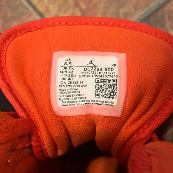 Jordan 1 Barcelona Red Patent 😍 - Picture 4 of 6